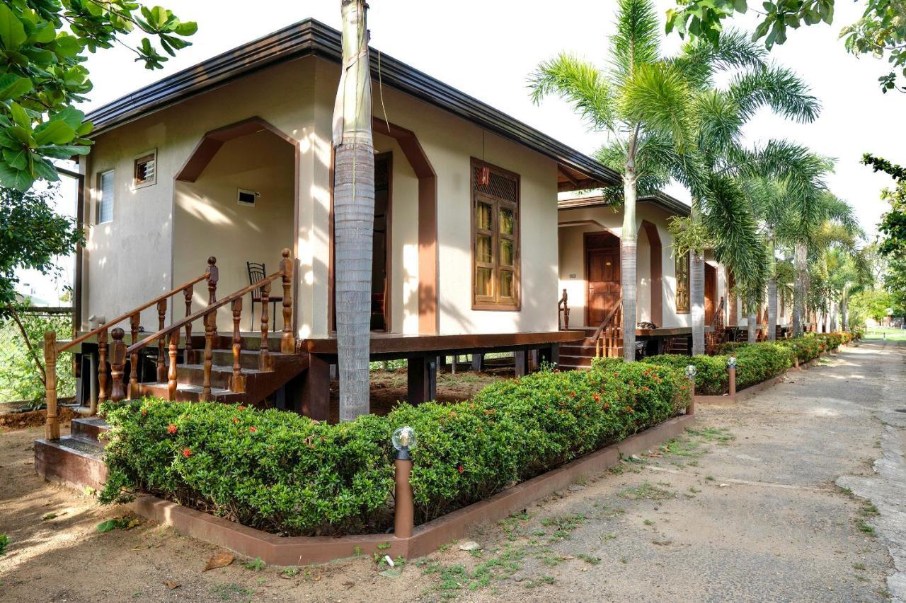 Balaji Ocean View Hotel Arugam Bay Exterior foto